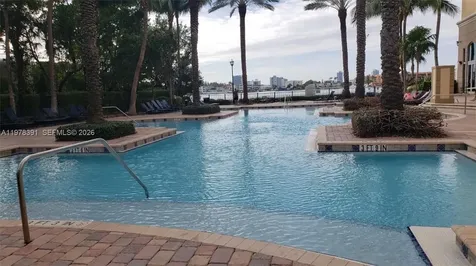 17150 N Bay Road Sunny Isles Beach FL 33160