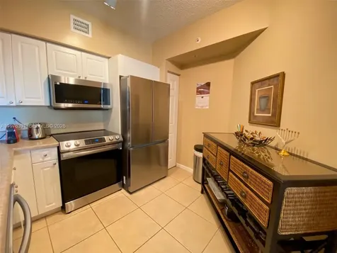 17150 N Bay Road Sunny Isles Beach FL 33160