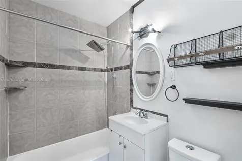2862 SW 38th Court Miami FL 33134