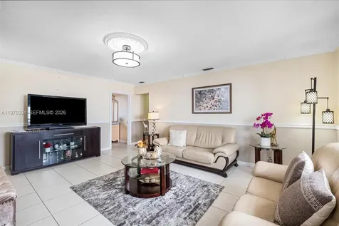 2862 SW 38th Court Miami FL 33134