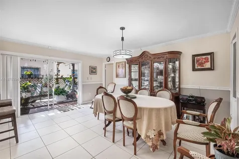 2862 SW 38th Court Miami FL 33134