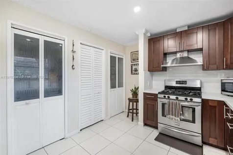 2862 SW 38th Court Miami FL 33134