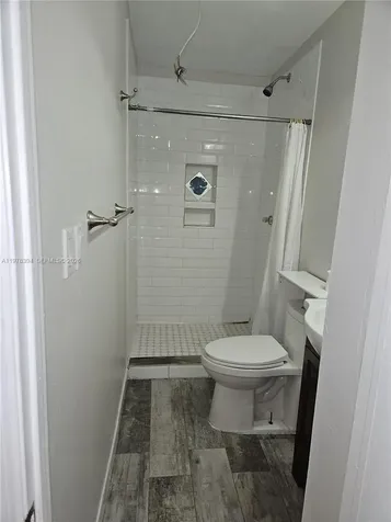 2862 SW 38th Court Miami FL 33134