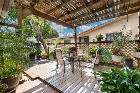 2862 SW 38th Court Miami FL 33134