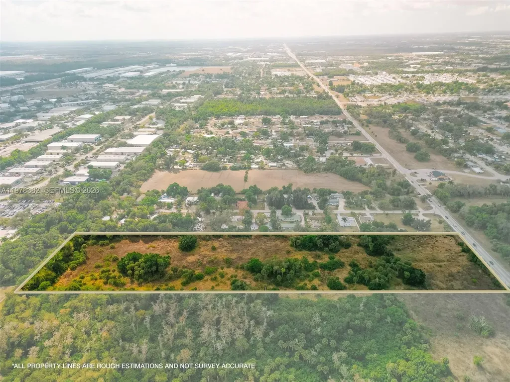 621 Ortiz Avenue Fort Myers FL 33905