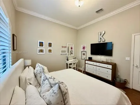 12391 SW 75th Street Miami FL 33183