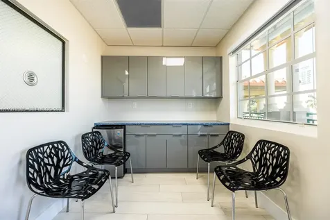 10200 NW 25th Street Doral FL 33172