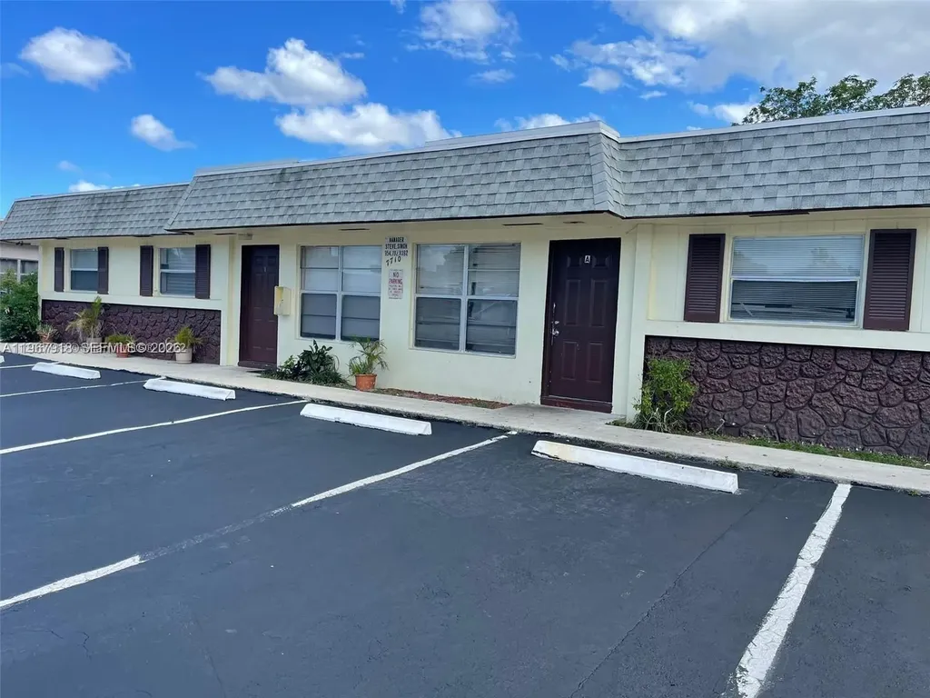 7710 SW 10th Court North Lauderdale FL 33068