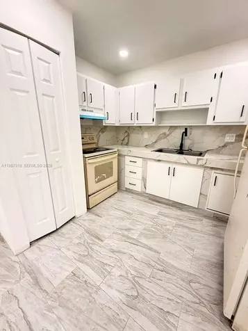 7710 SW 10th Court North Lauderdale FL 33068