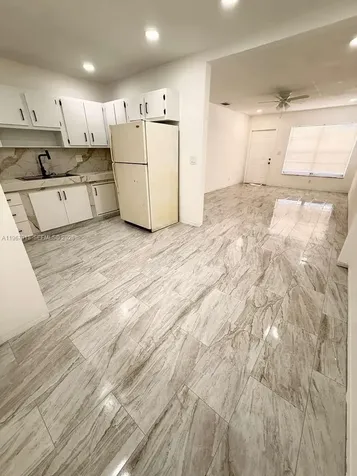 7710 SW 10th Court North Lauderdale FL 33068