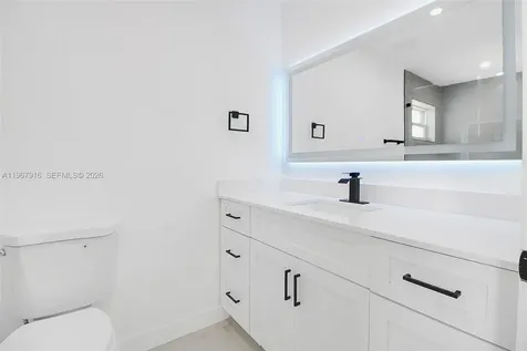 7893 SW 9th Terrace Miami FL 33155