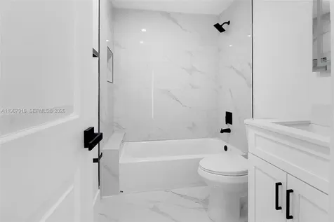7893 SW 9th Terrace Miami FL 33155