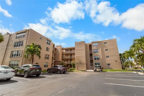 9440 Tangerine Place Davie FL 33324