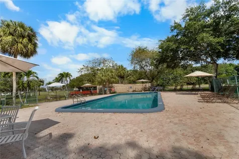 9440 Tangerine Place Davie FL 33324