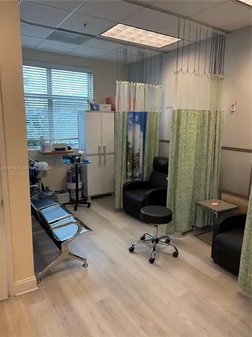 18300 NW 62nd Avenue Hialeah FL 33015