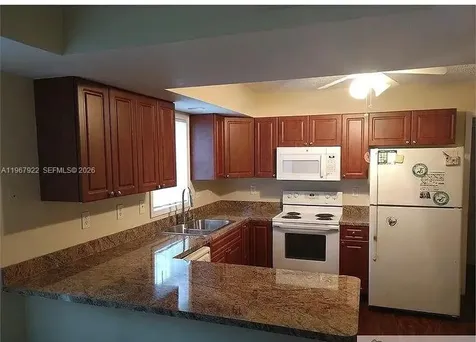 1600 SW 44th Avenue Fort Lauderdale FL 33317
