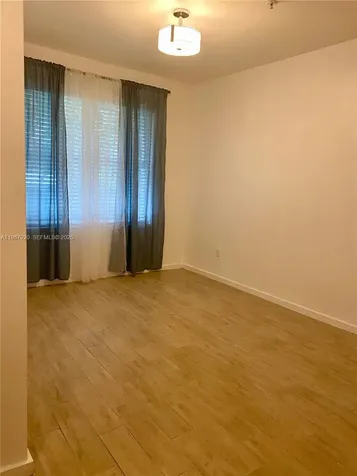 1611 Meridian Avenue Miami Beach FL 33139