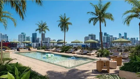 2215 NW 1st Place Miami FL 33127