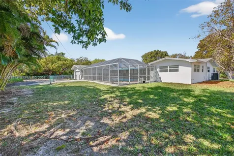 7280 SW 128th Street Pinecrest FL 33156