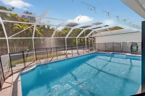 7280 SW 128th Street Pinecrest FL 33156