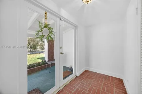 7280 SW 128th Street Pinecrest FL 33156