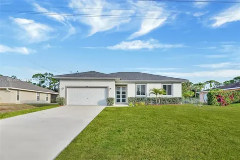 719 Little Rock E Lehigh Acres FL 33974