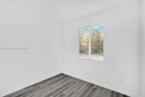 719 Little Rock E Lehigh Acres FL 33974