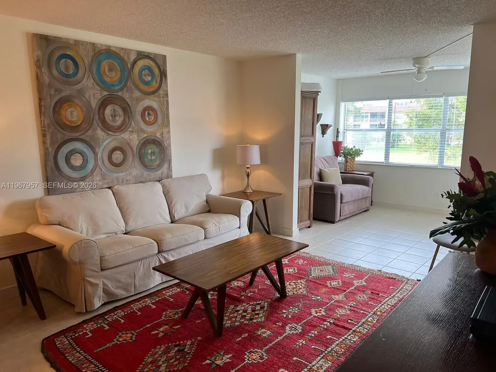 9581 Sunrise Lakes Boulevard Sunrise FL 33322