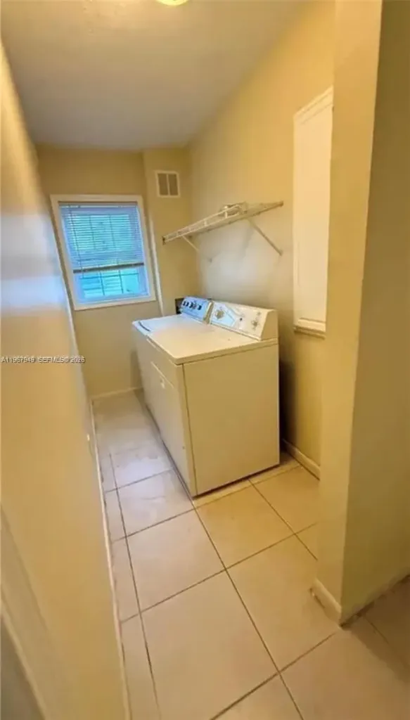 1604 SW 44th Avenue Fort Lauderdale FL 33317