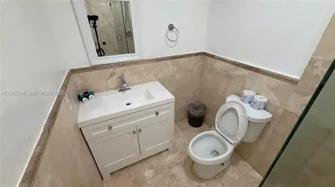 10004 E Bay Harbor Drive Bay Harbor Islands FL 33154