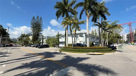 10004 E Bay Harbor Drive Bay Harbor Islands FL 33154
