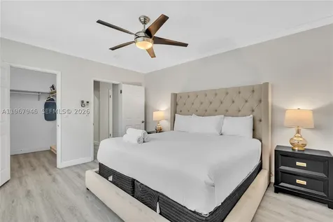 10004 E Bay Harbor Drive Bay Harbor Islands FL 33154