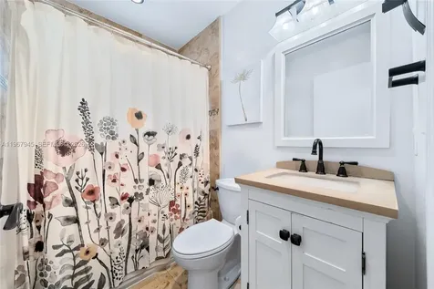 14270 SW 145th Terrace Miami FL 33186
