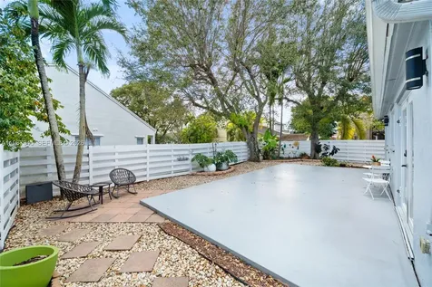 14270 SW 145th Terrace Miami FL 33186