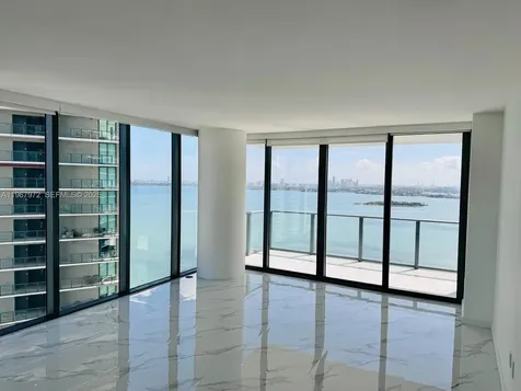 650 NE 32nd Street Miami FL 33137