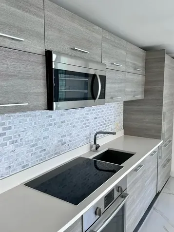 650 NE 32nd Street Miami FL 33137