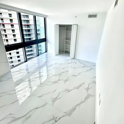 650 NE 32nd Street Miami FL 33137