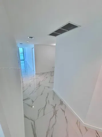 650 NE 32nd Street Miami FL 33137