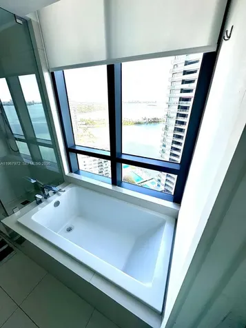 650 NE 32nd Street Miami FL 33137
