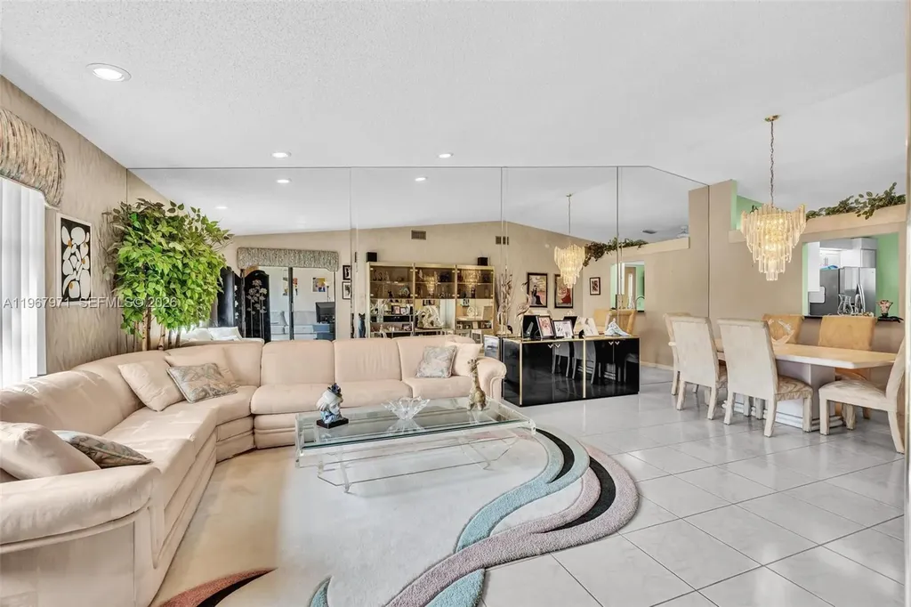 6116 Kings Gate Circle Delray Beach FL 33484