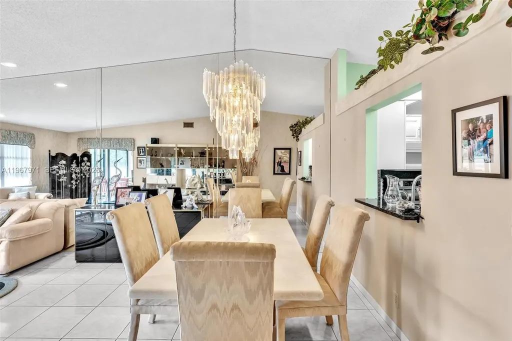 6116 Kings Gate Circle Delray Beach FL 33484