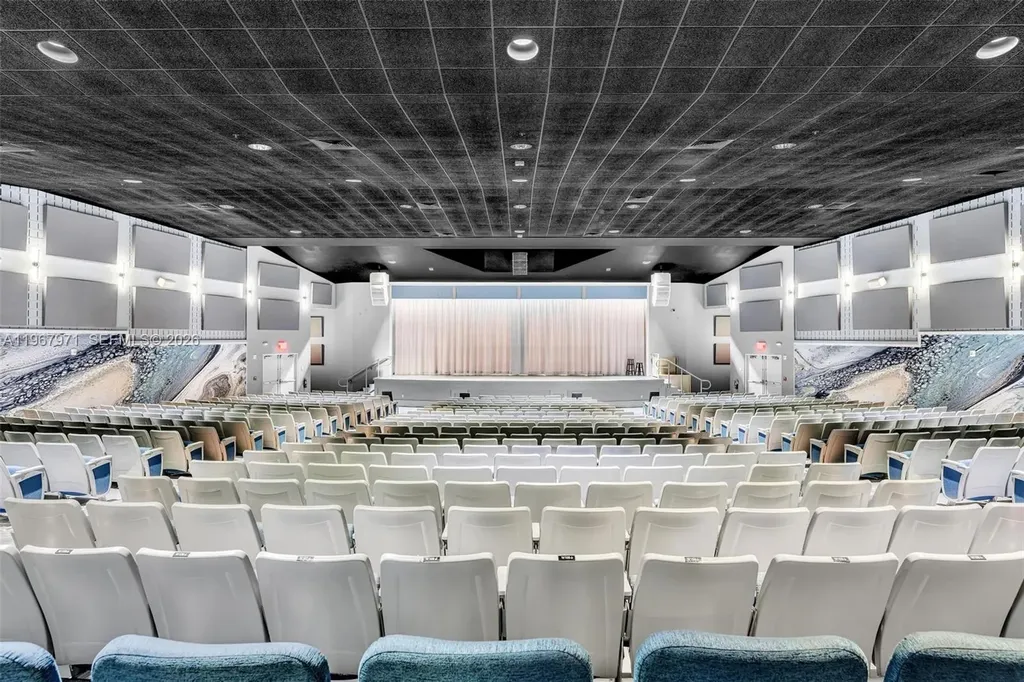 6116 Kings Gate Circle Delray Beach FL 33484