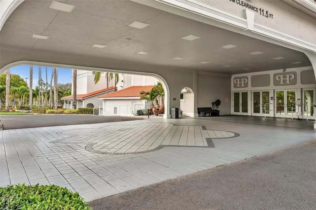 6116 Kings Gate Circle Delray Beach FL 33484