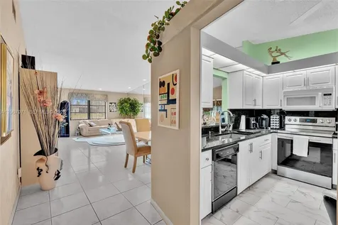 6116 Kings Gate Circle Delray Beach FL 33484