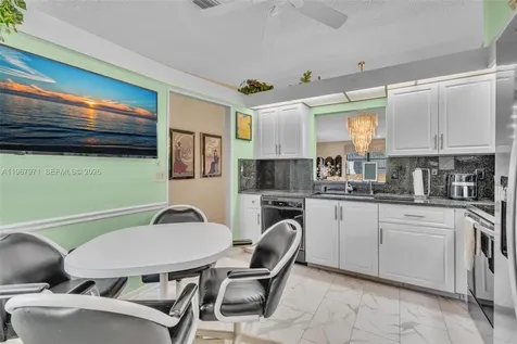 6116 Kings Gate Circle Delray Beach FL 33484