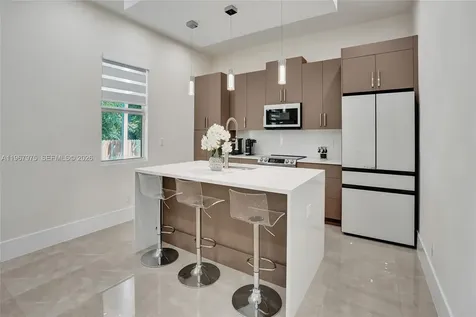 4593 Meadow Green Trail Lake Worth FL 33463