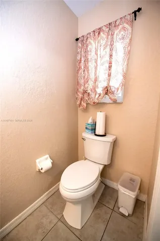 5945 SW 99th Terrace Cooper City FL 33328