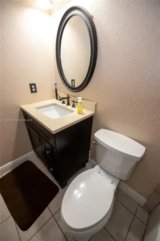 5945 SW 99th Terrace Cooper City FL 33328