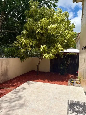 5945 SW 99th Terrace Cooper City FL 33328