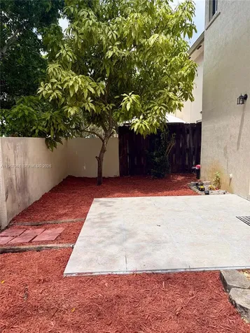 5945 SW 99th Terrace Cooper City FL 33328